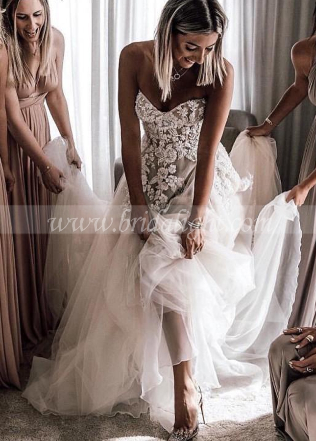 A-line Tulle Skirt Floral Lace Sweetheart Wedding Dresses Backless