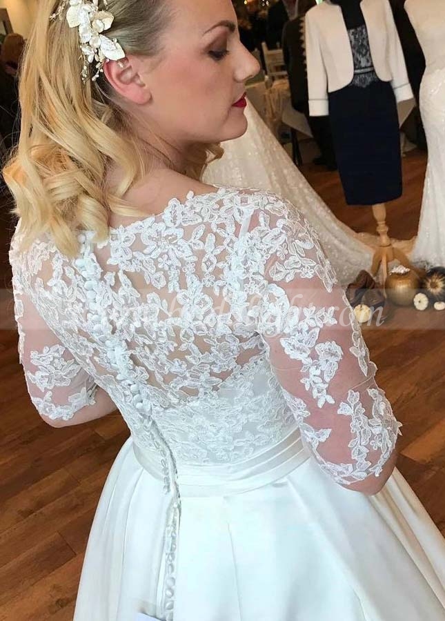 Chic Lace Satin Wedding Dress Gowns with Half Length Sleeves