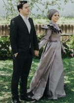 Gray Satin Long Sleeves A Line Muslim Wedding Dresses Long Sleeves