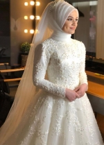 Islamic Ivory Full Lace Pearls Muslim Wedding Dress without Hijab