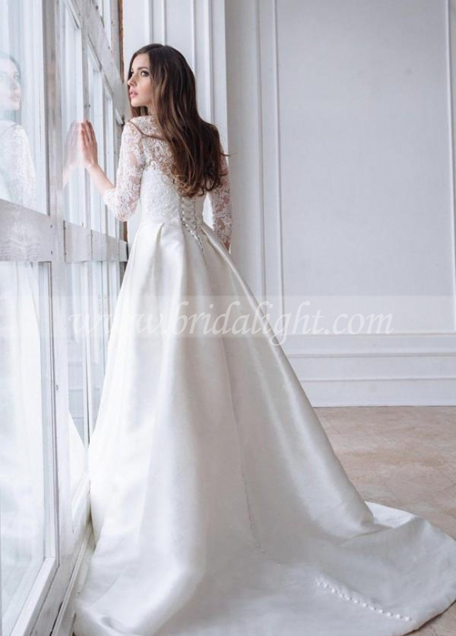 Lace 3/4 Sleeves Wedding Dresses with Satin Skirt