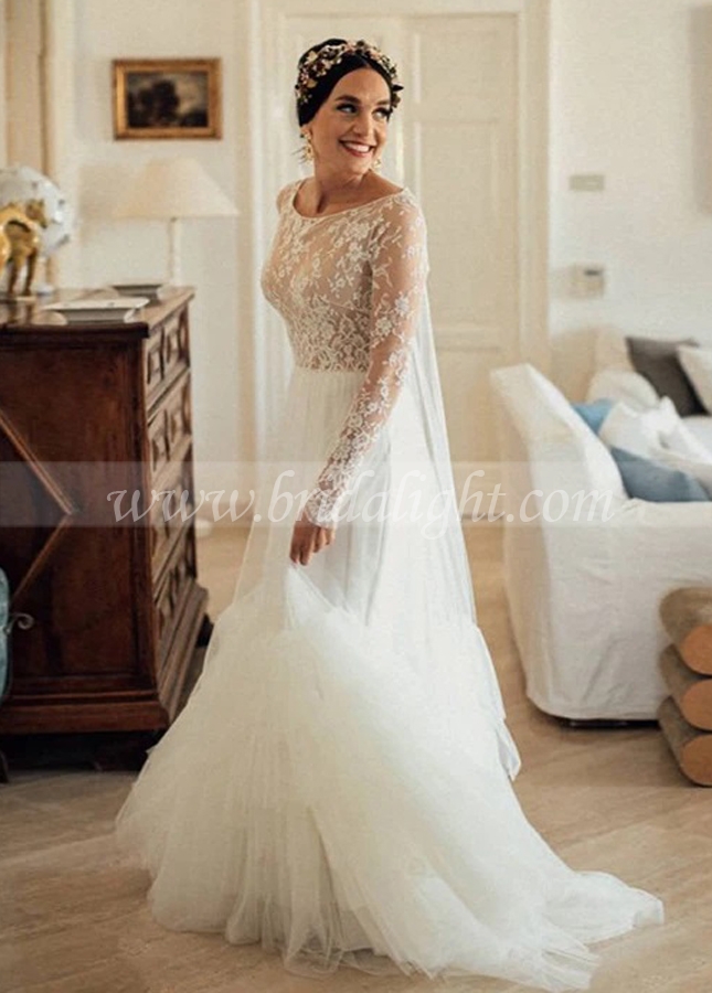 Long Sleeve See through Lace Wedding Dresses Scoop Neck Bohemian Bridal Gowns
